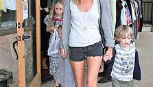 Foto naujienai: Kate Moss vėl -  &bdquo;stiliaus karalienė&ldquo;