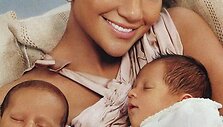 Foto naujienai: Jennifer Lopez rengia realybės &scaron;ou apie savo gyvenimą po gimdymo
