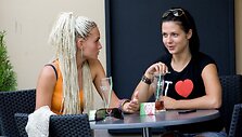 Foto naujienai: Žvaigždės &scaron;alia jūsų. Apsidairykite!