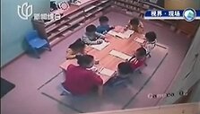 Kinijos darželyja įprasta auklėti smurtu.