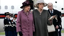 Dvi karalienės, Elizabeth II ir Beatrix