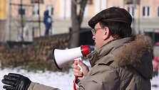 Rusakalbiai klaipėdiečiai piktinosi ketinimais uždaryti A.Rubliovo mokyklą bei teigė sieksiantys i&scaron;saugoti savo vertybes. 