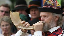 Žemės supylimo Katedros aik&scaron;tėje akimirkos