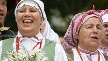 Žemės supylimo Katedros aik&scaron;tėje akimirkos