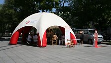 Pirmadienį Vilniuje, V.Kudirkos aik&scaron;tėje, Nacionalinis kraujo centras surengė Neatlygintinos kraujo donorystės akciją
