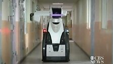 Pietų Korėjos miesto Pohango kalėjime i&scaron;bandomi robotai-sargybiniai.