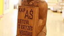 &bdquo;Ebay&ldquo; parduodamas rūpintojėlis su Andriaus Kubiliaus atvaizdu