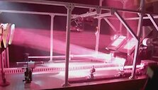 Elektrą oru perduodantis lazeris