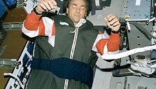 Miegantis astronautas