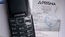 Skaitytoja parduotuvėje nusipirko &bdquo;Samsung&ldquo; telefoną, galintį veikti su dviem SIM kortelėmis.