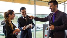 Ploniausio pasaulyje i&scaron;maniojo telefono &bdquo;Huawei Ascend P6&ldquo; pristatymo Lietuvoje akimirka