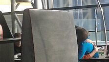 Vilija Matačiūnaitė su Viktoru Vaup&scaron;u kavinėje neslėpė jausmų