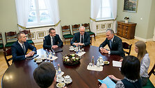 Egidijus Radzevičius, Arūnas Dulkys, Algirdas Monkevičius, Gitanas Nausėda