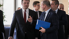 Vilius &Scaron;apoka ir Saulius Skvernelis