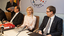 I&scaron; kairės: Viktoras Uspaskichas, Vitalija Vonžutaitė, Vytautas Gap&scaron;ys