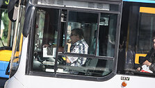 Autobusų ir troleibusų keleiviams tenka prisitaikyti prie naujų važinėjimo po Vilnių ypatumų
