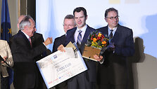 Apdovanojimų akimirka