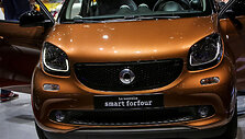 &bdquo;Smart&ldquo; automobiliai Paryžiaus automobilių parodoje