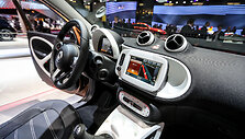 &bdquo;Smart&ldquo; automobiliai Paryžiaus automobilių parodoje