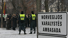 Prie Norvegijos ambasados