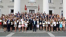 Geriausių abiturientų pagerbimas Rotu&scaron;ėje