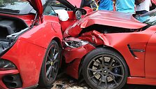 BMW M4 trenkėsi į Ugniaus Kiguolio &bdquo;Ferrari&ldquo;