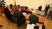 Antras bandymas atversti pedofilijos bylą