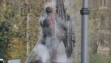 Žaliojo tilto skulptūros valymas