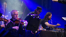 &bdquo;Highly Sedated in Orchestra&ldquo; koncerto akimirka