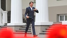 Juozas Statkevičius nuo&scaron;irdžiai džiaugėsi pavėluotai atsiimtu garbingu apdovanojimu