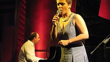 Neda Malunavičiūtė ir Artūras Anusauskas klube &bdquo;The Music Village&ldquo;