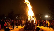 Atminimo laužo prie Televizijos bok&scaron;to uždegimo ceremonija