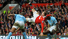 Įspūdingas Wayne'o Rooney įvartis.