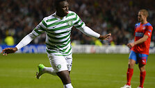 &bdquo;Celtic&ldquo; futbolininkas Victoras Wanyama džiaugiasi įvarčiu.