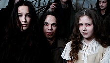 Ugnė Skonsmanaitė ir Jeronimas Milius juostoje apie vampyrus