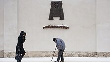 Stiprėjant &scaron;alčiams labai svarbu tinkamai apsirengti ir būtinai saugoti galvą.