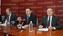 Meras ir jo pavaduotojai vieningi: mieste jokio chaoso nėra.