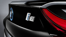 &bdquo;BMW i8 Spyder&ldquo; hibridinis kabrioletas