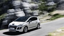 Pirmasis dyzelinis hibridas - &bdquo;Peugeot 3008 Hybrid4&ldquo;