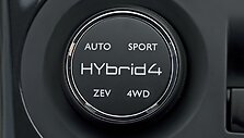 Pirmasis dyzelinis hibridas - &bdquo;Peugeot 3008 Hybrid4&ldquo;