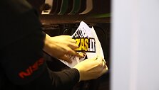 Neoficiali kuro bako plomba