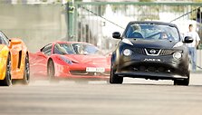 &bdquo;Nissan Juke-R&ldquo; reklamos filmavimas Dubajuje