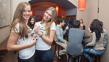Baruose buvo nemokamai dalinami alkotesteriai