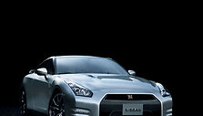 &bdquo;Nissan GT-R&ldquo; atnaujintas 2013-iesiems