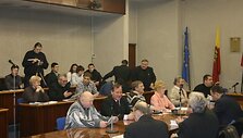 Klaipėdos savivaldybėje susirinko gausus termofikacinės elektrinės prie&scaron;ininkų būrys.