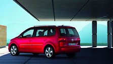 &bdquo;VW Touran&ldquo; supana&scaron;ėjo į brolius ir seseris
