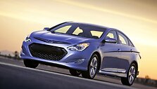 &bdquo;Hyundai Sonata&ldquo; hibridas i&scaron;vydo dienos &scaron;viesą