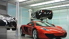 &bdquo;McLaren MP4-12C&ldquo; &ndash; į kovą prie&scaron; &bdquo;Ferrari&ldquo; ir &bdquo;Mercedes&ldquo;
