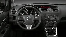 Vienatūris &bdquo;Mazda 5&ldquo; (asociatyvinės nuotr.)
