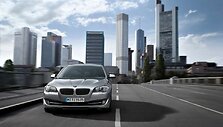 &bdquo;BMW 5 ActiveHybrid&ldquo; &ndash; prekyboje jau netrukus